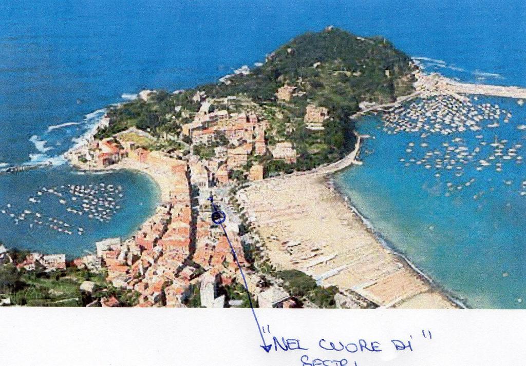Apartamento Nel Cuore Di Sestri Sestri Levante Exterior foto